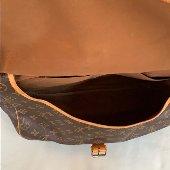 Louis Vuitton Saumur 35 - Picture 5 of 7